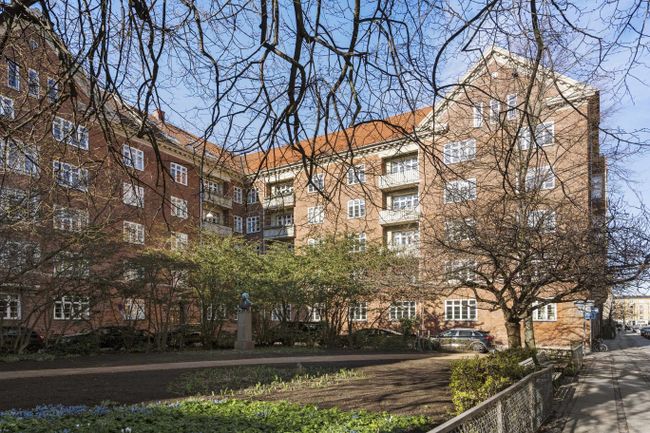 Danas Plads 25, 2. th, 1915 Frederiksberg C